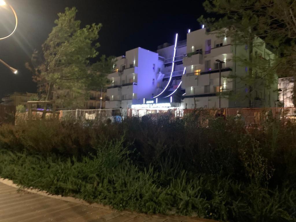 Hotel Executive La Fiorita Rimini Exterior photo