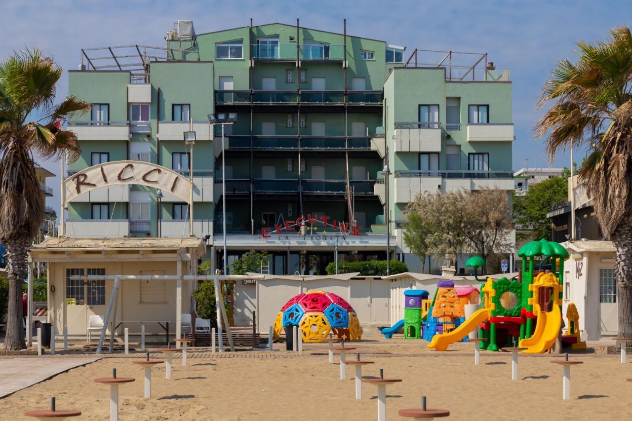 Hotel Executive La Fiorita Rimini Exterior photo